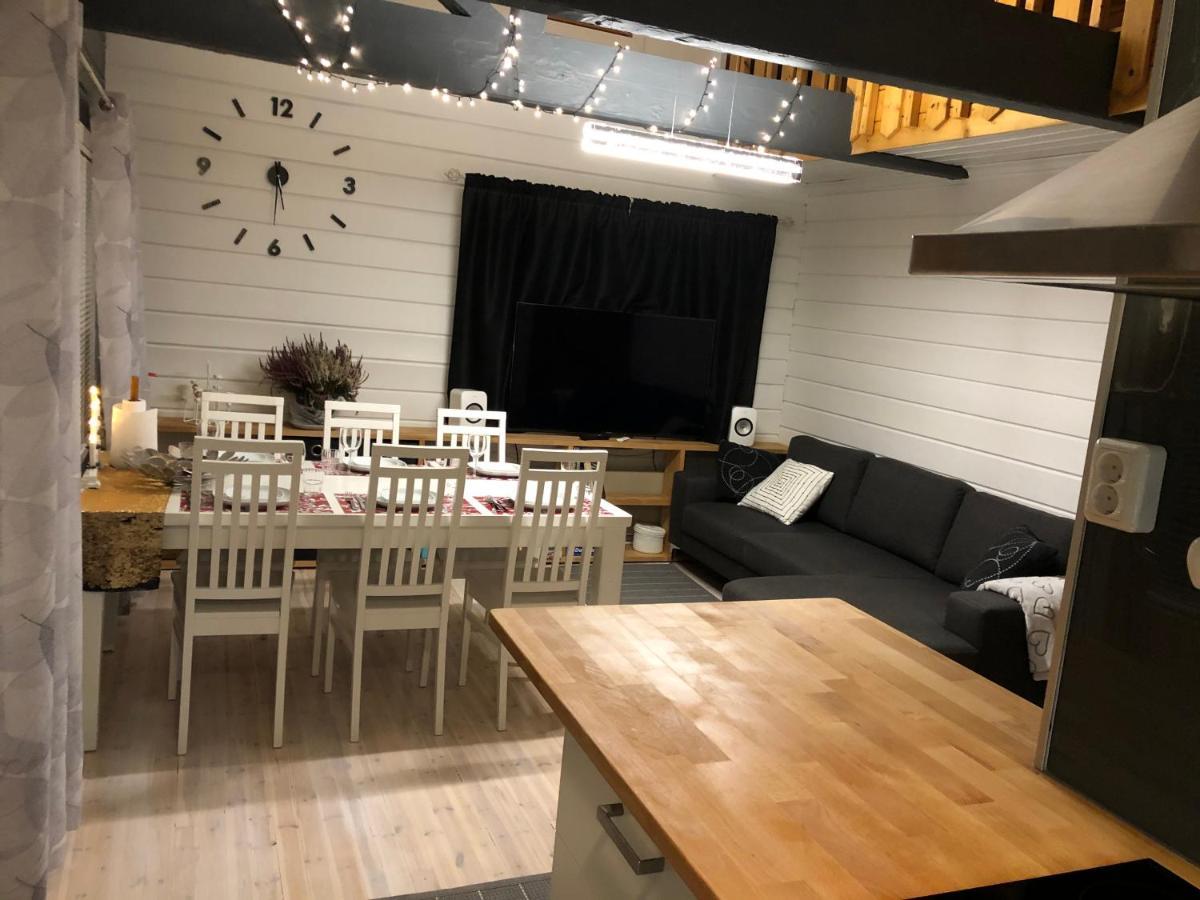 Syoete Huuhkamajat Cottage Ngoại thất bức ảnh